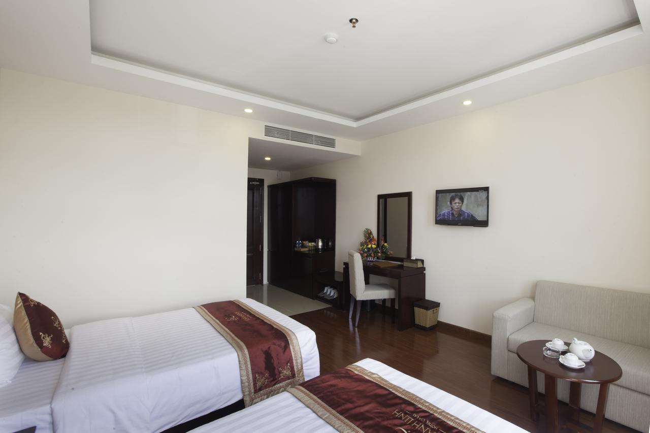 Khanh Linh Hotel Pleiku Eksteriør bilde