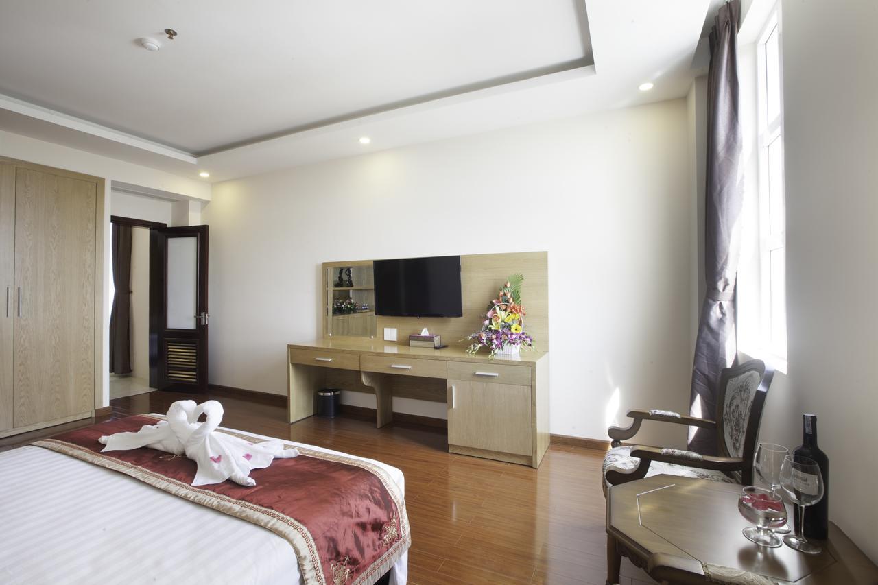 Khanh Linh Hotel Pleiku Eksteriør bilde