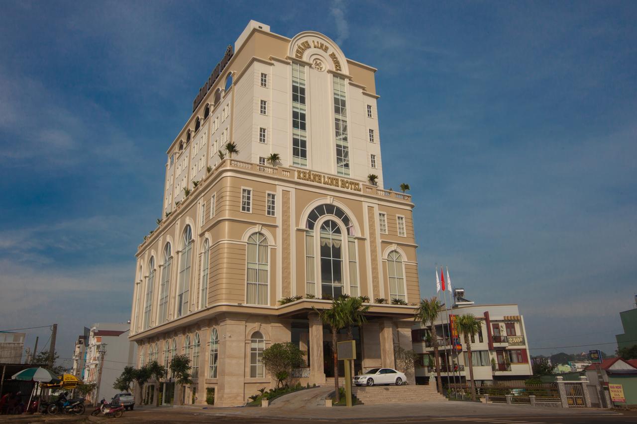 Khanh Linh Hotel Pleiku Eksteriør bilde